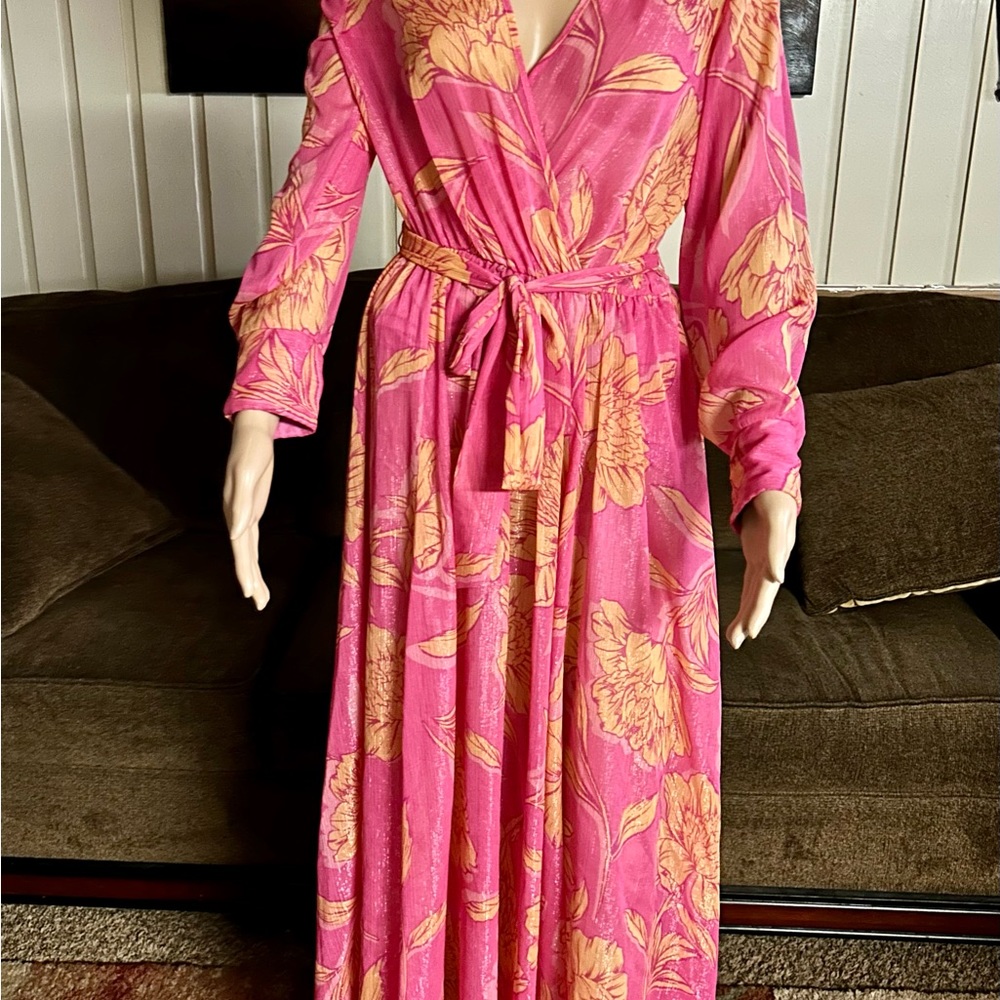 Alexa B Nites ~ Size 8 ~ Pink/Orange ~ Floral ~ Silver Metallic Thread ~ Dress - Picture 4 of 14
